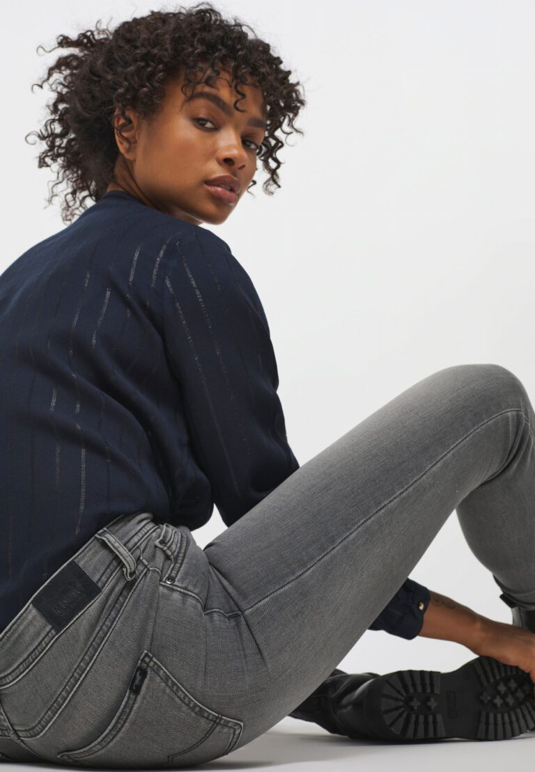 damen-jeans-jasmin-jeggings-mustang-schwarz-1013179-4000-582-1m-1694706406