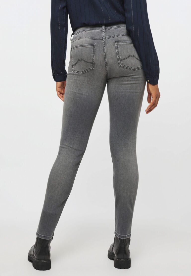damen-jeans-jasmin-jeggings-mustang-schwarz-1013179-4000-582-2m-1694706406