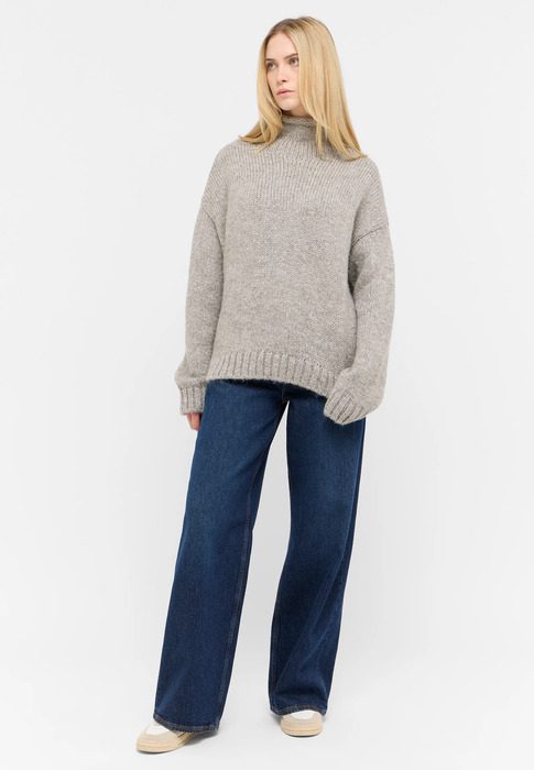 ქალის ჯინსი