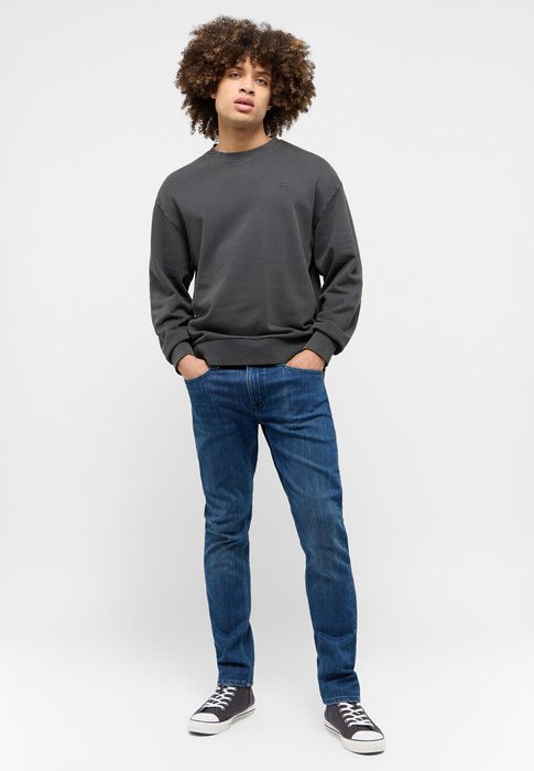 pol_pl_MUSTANG-Clio-Pirate-Black-1015639-4088-46553_5