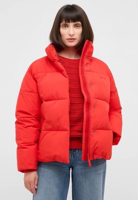 ქალის დუტის ქურთუკი წითელი