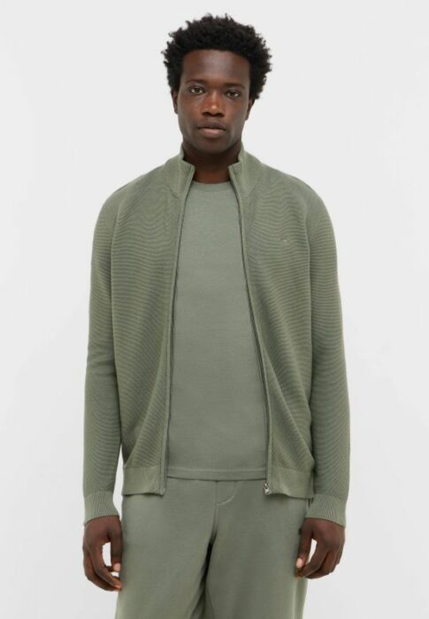 მამაკაცის ჟილეტი